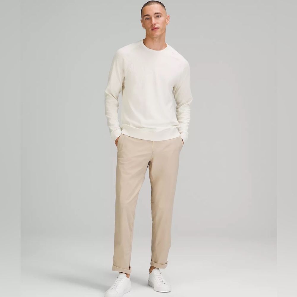 lululemon athletica Men's Khaki Chinos in Beige 36x30